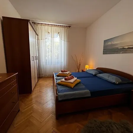 Apartman Apartment *